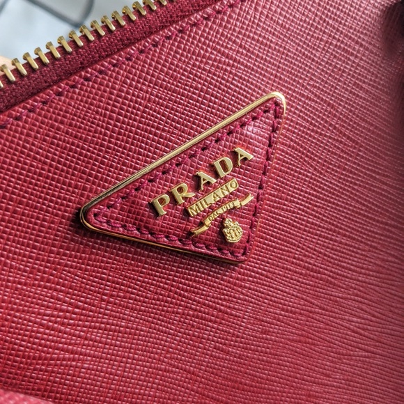 Prada Galleria Saffiano Leather Large Bag (authentic!) - Picture 15 of 16